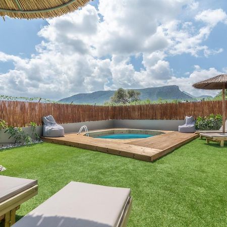 Cozy House With Pool Near Beach Gazi Εξωτερικό φωτογραφία