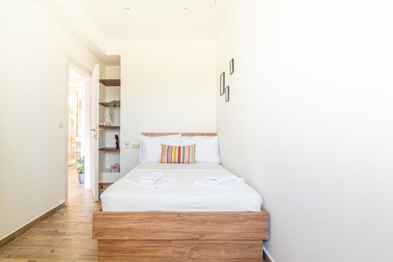 Cozy House With Pool Near Beach Gazi Εξωτερικό φωτογραφία