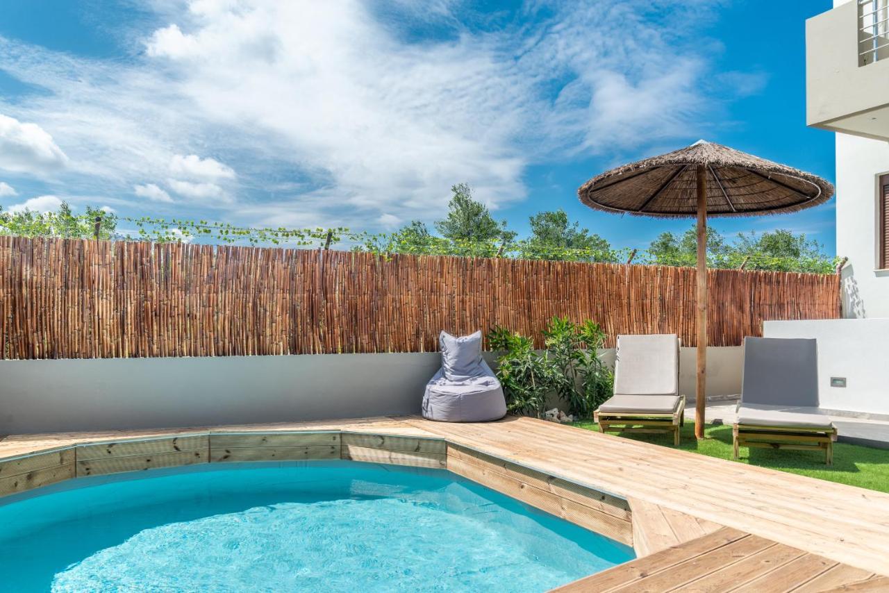 Cozy House With Pool Near Beach Gazi Εξωτερικό φωτογραφία