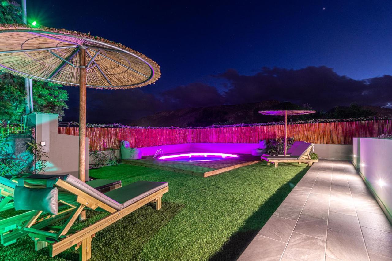 Cozy House With Pool Near Beach Gazi Εξωτερικό φωτογραφία