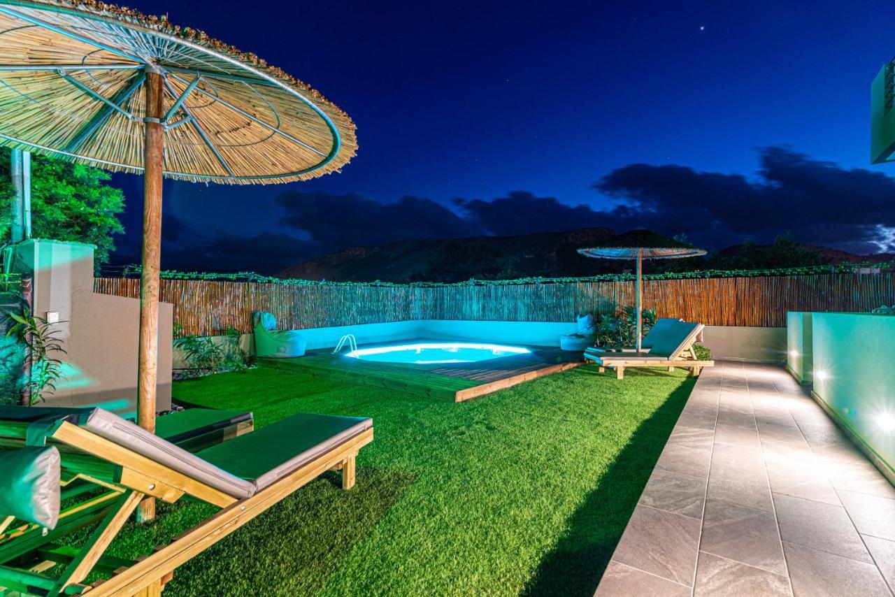 Cozy House With Pool Near Beach Gazi Εξωτερικό φωτογραφία